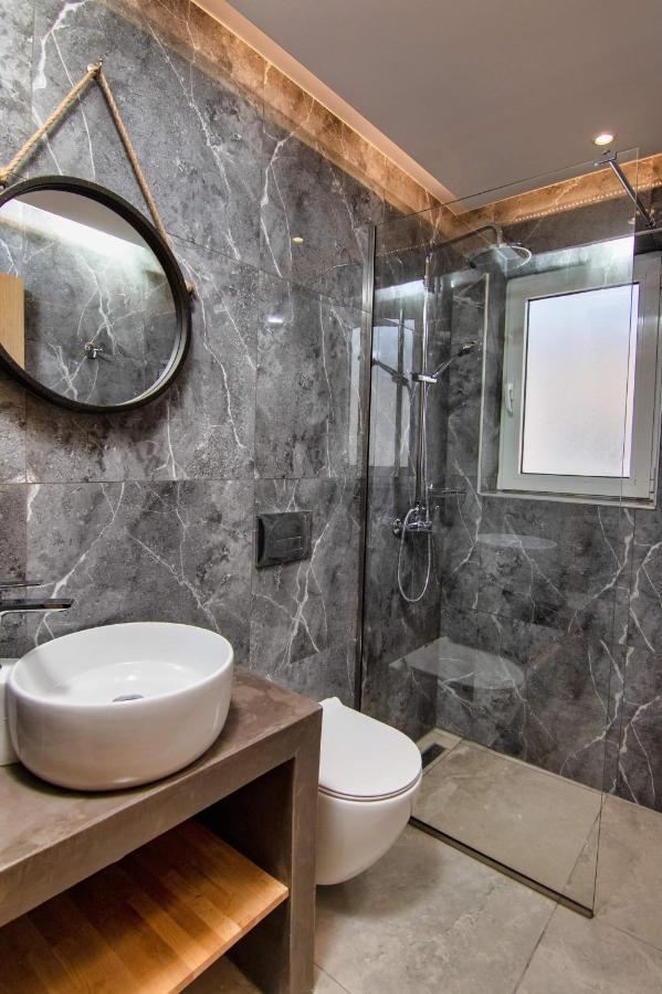 Rhodes City Luxury Apartment In The Center מראה חיצוני תמונה